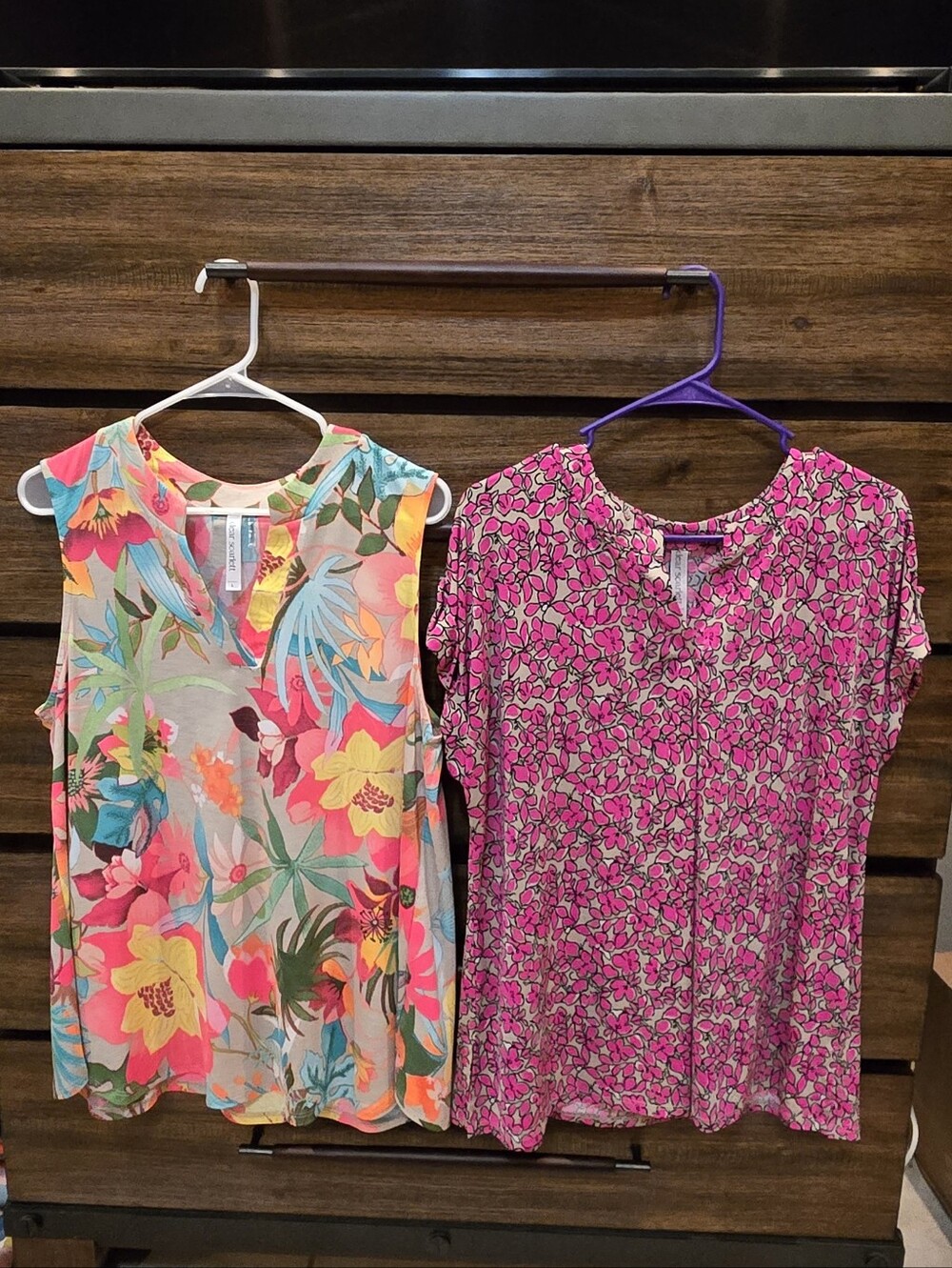 Dear Scarlett Women’s Short Sleeve Size Large